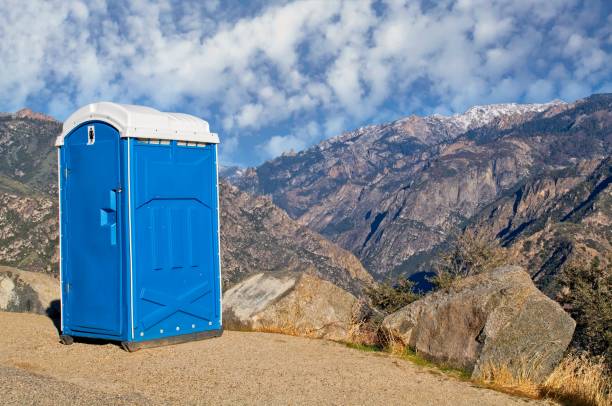 Best Luxury portable toilet rental  in Cloverdale, IN
